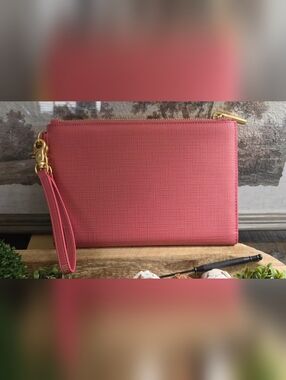 DAGNE DOVER essentials  pink Clutch wallet Color Coral Pink NWOT